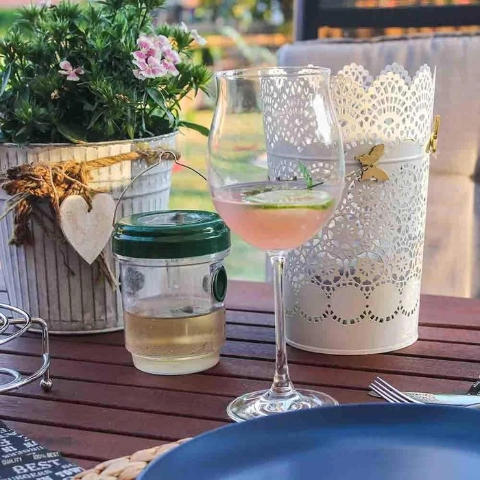 Gardigo Wespenfalle Solar Insektenfalle Mit LED, Zum Aufhängen, 2in1 Lockstoff-Falle â Bild 7